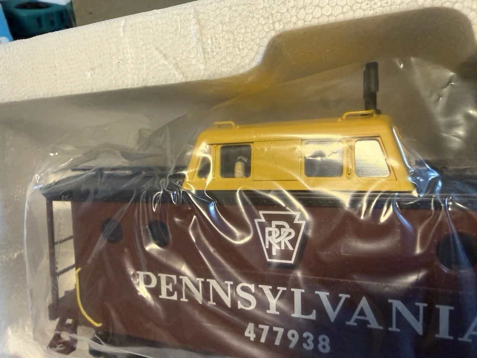 MTH 30-4136C Pennsylvania PRR 477938 N5c Caboose O / 027 Gauge NIB - Image 3 of 4