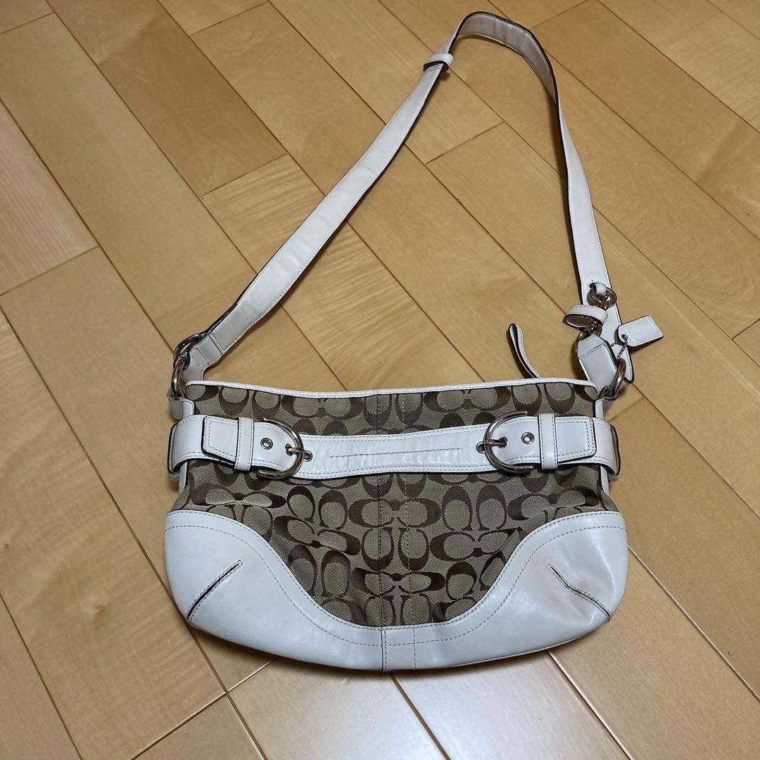 Coach Signature Shoulder Bag in Beige & White - Style PCH6AU