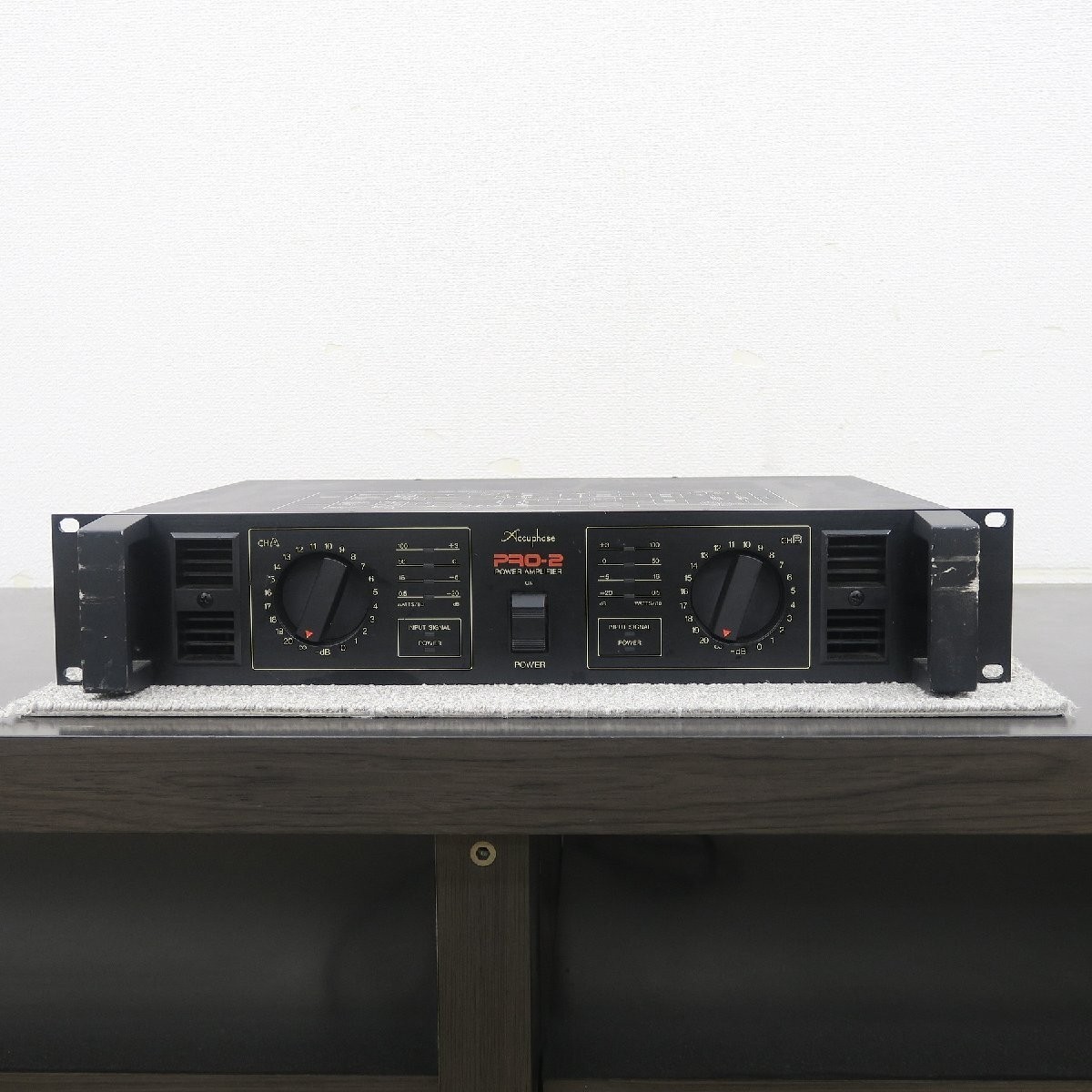 Accuphase アキュフェーズ PRO-2 Accuphase PRO-2 Stereo Power Amplifier Tested Working Professional