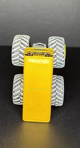 Hot Wheels Pneumatici da Neve Istruzione Superiore Monster Truck 1:64 - Foto 6 di 6