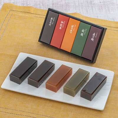 Toraya, Box of  5 flavors 5 Petite Yokan (Azuki bean jelly), made in Japan