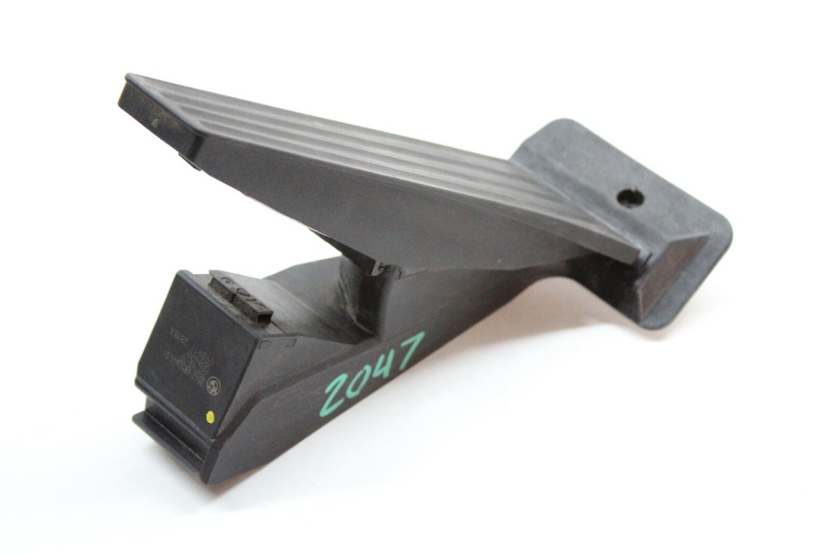 2011 BMW 328I 328i GAS ACCELERATOR PEDAL 3542 6852644-01 OEM 2011 BMW 328I 328i GAS ACCELERATOR PEDAL 3542 6852644-01 OEM