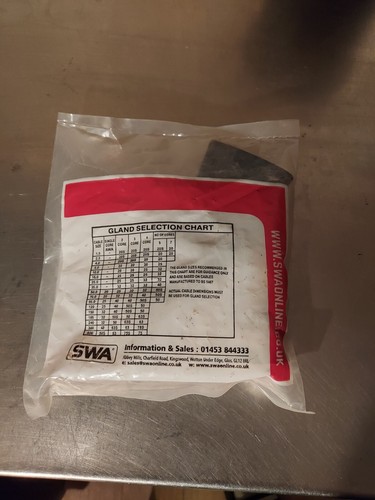 1x New SWA PBW32 PACK Gland Kit. 2x Shrouds, Glands, Lockouts, Earthtags. - Picture 2 of 2
