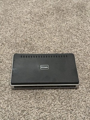 D-Link DES-1108 8-Port 10/100 Fast Ethernet Network Switch Desktop Switch