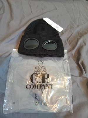 C.P. COMPANY CP Company Goggles Black Beanie Hat with Tags