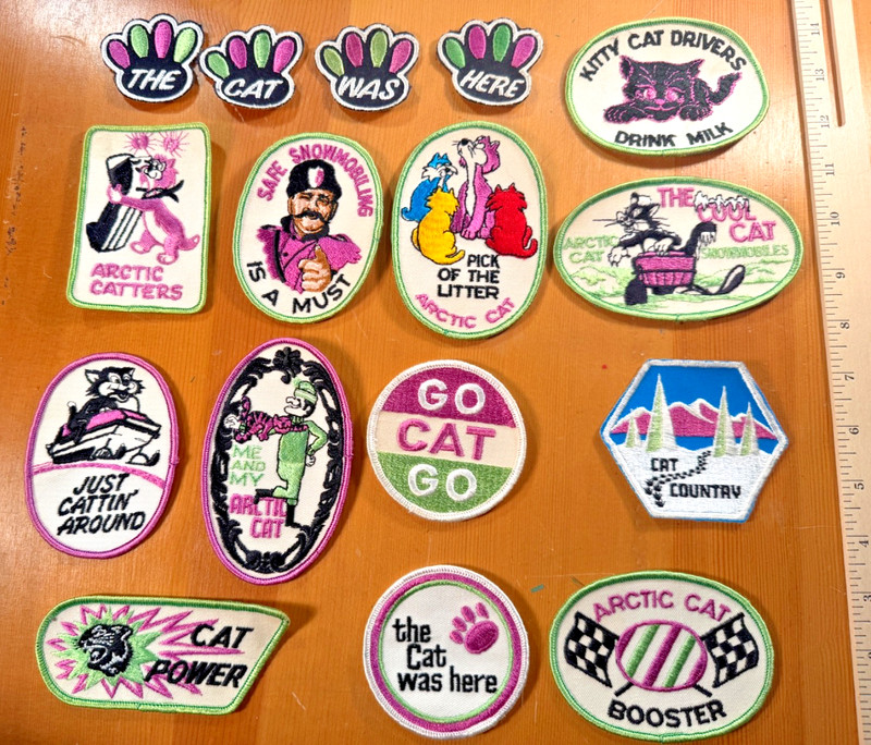 ARCTIC CAT 1970s EMBROIDERED SEW ON SNOWMOBILE PATCHES LOT OF SIXTEEN VINTAGE