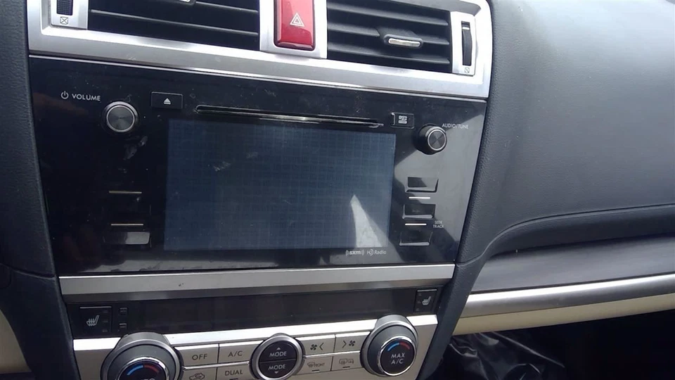 (LOCAL PICKUP ONLY) Hood Fits 15-19 LEGACY 2043177 Foto 3 de 4