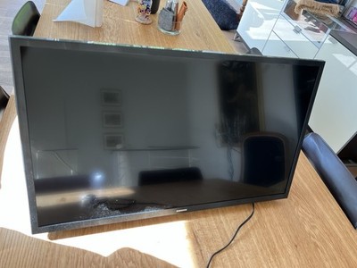 Fernseher 32 Zoll LED Smart TV, 32 Zoll HD, Android TV 11, DVB-T2/S2, USB Outlet