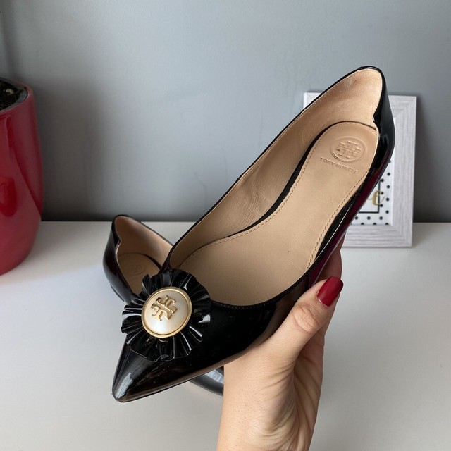 tory burch pointed toe flats
