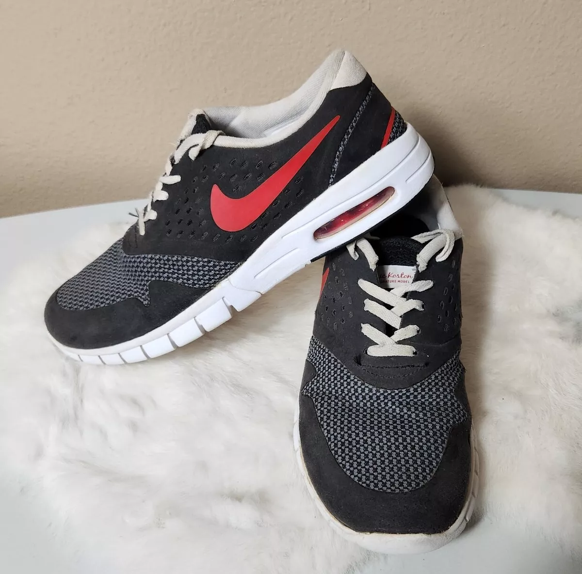 Tochi boom Onbekwaamheid Eerlijkheid Nike SB Boys Eric Koston 2 Air Max Gray Red Sneakers-Size 6 | eBay