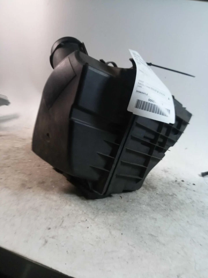 Conjunto de filtro de aire usado se adapta a: Ford Transit 250 2017 3,7 grado A Foto 2 de 4