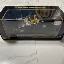 Con scatola 1 scala 18 Alfa Romeo Spider Veloce 2000 Ricko Maisto mini modellino auto co