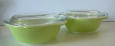 Pair of Pyrex 8 oz lime light green color casserole dishes