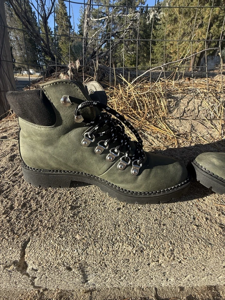 Steve Madden Botas de Senderismo de Combate Verde Radiante Para Mujer Talla 9 Suela Estrella Foto 4 de 4