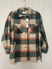 NWT Vigoss Size Medium Plaid Shacket Orange And Green Very Soft 