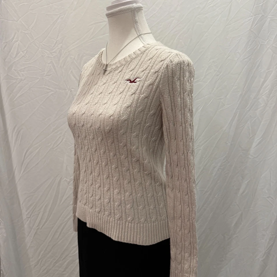Vintage y2k Hollister Cream White Cable Knit Crewneck Sweater with Bird Logo - Image 3 of 4