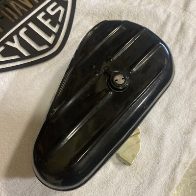 Harley WL WLA WLC WLD Oval Tool Box & Mount Kit 1940-52 3452