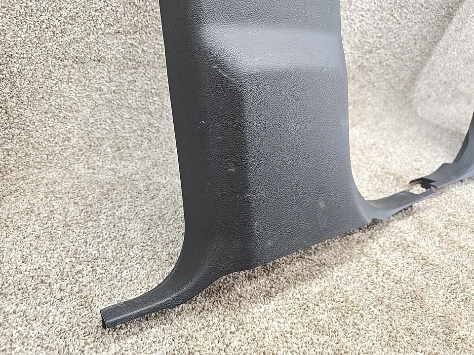 RAM 3500 4500 5500 2013-2023 LADO IZQUIERDO Y DERECHO CENTRO B PILAR MOLDURA INFERIOR Foto 3 de 4