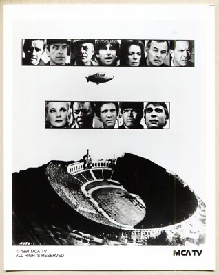 Charlton Heston, John Cassavetes, etc.:  'Two-Minute Warning'  Press Photo P2H