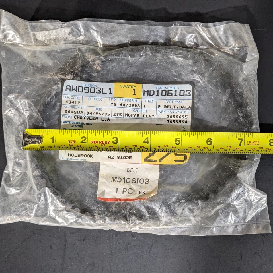 Correa de distribución del motor Chrysler original OEM / balanceador P MD106103 Foto 4 de 4