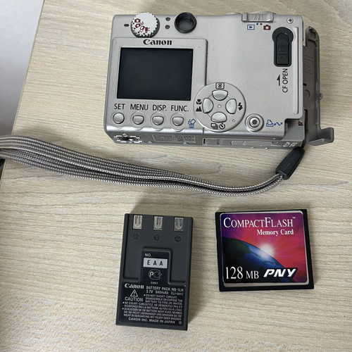 Canon PowerShot ELPH S500 Digital Camera 5.0MP Memory Card Cover Latch Broke