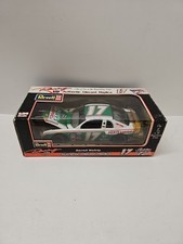 Revell 1997 17 Darrell Waltrip 1/24 Diecast Replica Green White V 