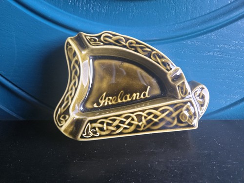 Knock Celtic Pottery Ashtray Green Ireland Souvenir Harp Shape Irish Eire VTG