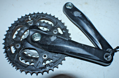 Shimano FC-M442 Triple Crankset 175mm BCD104/64 44/32/22T Octalink
