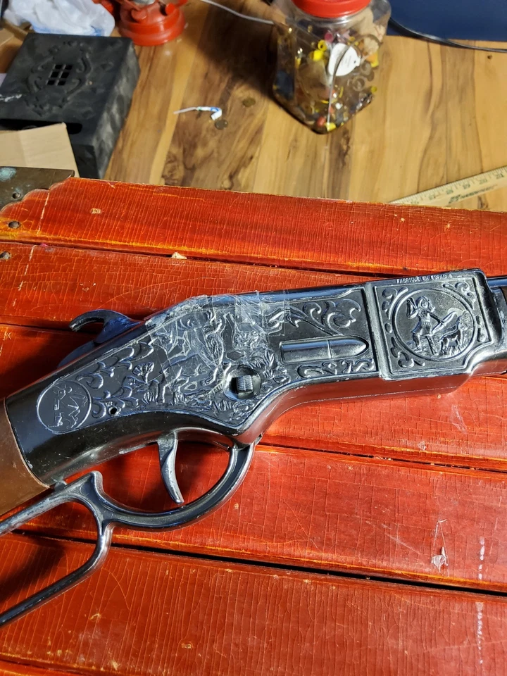 De colección GONHER Palanca Occidental Tapa de Acción Pistola Rifle Juguete España - Solo Piezas Foto 2 de 4