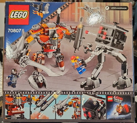Lego 70807 - Lego Movie Metalbeard's Duel