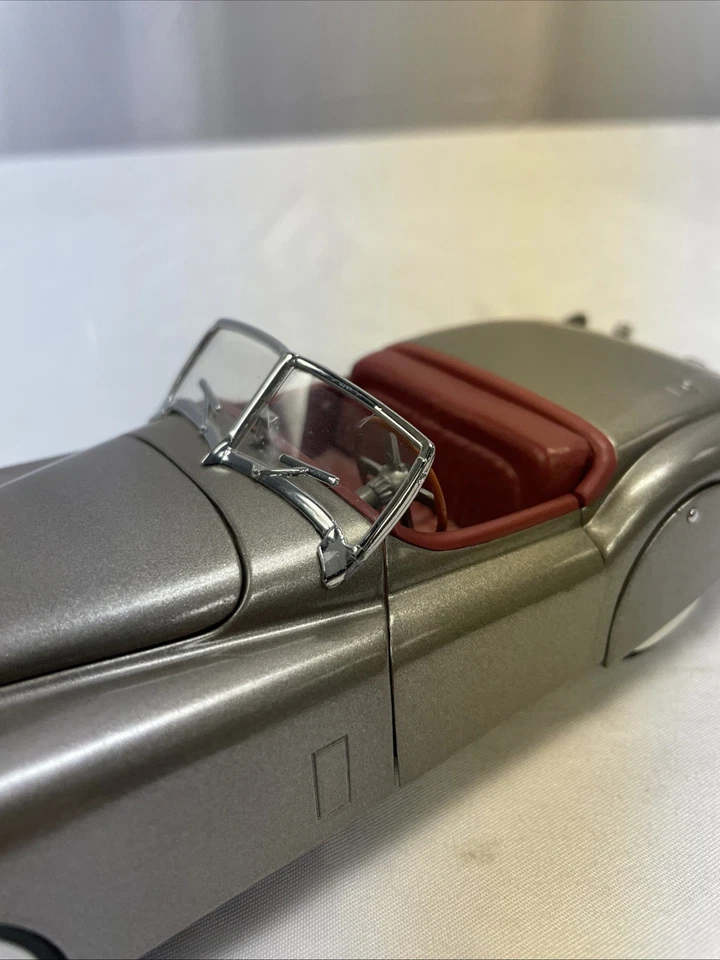 Jaguar XK120 1949 Danbury como nuevo escala 1/24 - sin caja/suelto ver fotos Foto 2 de 4