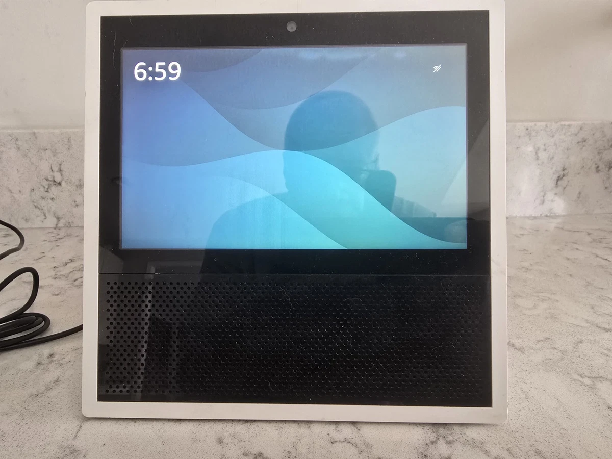 Amazon Echo Show (1st Generation) Alexa White Smart Speakers for