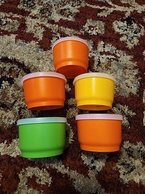 Vintage Tupperware Snack cups Set Of 5 multi color 4oz containers w/ lids
