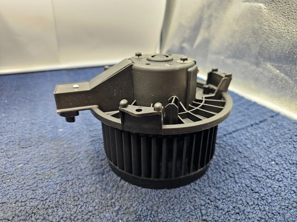 Para Toyota Corolla 2009-2019 2006-18 RAV4 Motor Soplador de refrigeración Motor 75840 Foto 2 de 4