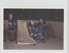 1963-64 Toronto Star Hockey Stars in Action Johnny Bower Red Kelly Dave Keon 0t5