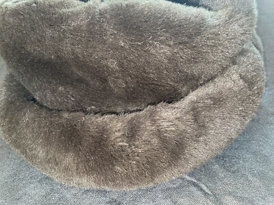 Vintage Womens Betmar NY Brown Faux Fur Russia Style Hat  display picture 2