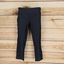 Forever 21 Activewear Capri Leggings Womens XS Black Stretch Ruched Leg Low Rise