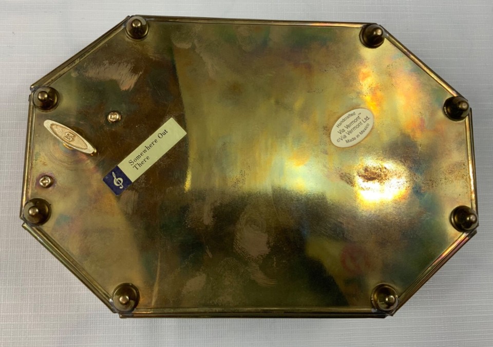 Sankyo Japan Music Box Glass Floral Plays “Somewhere Out There Song” eBay