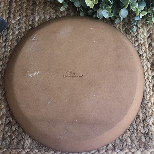 Studio Art Pottery Stoneware Floral Impressed/Raised Design Plate 10.5" Signed - Picture 6 of 9