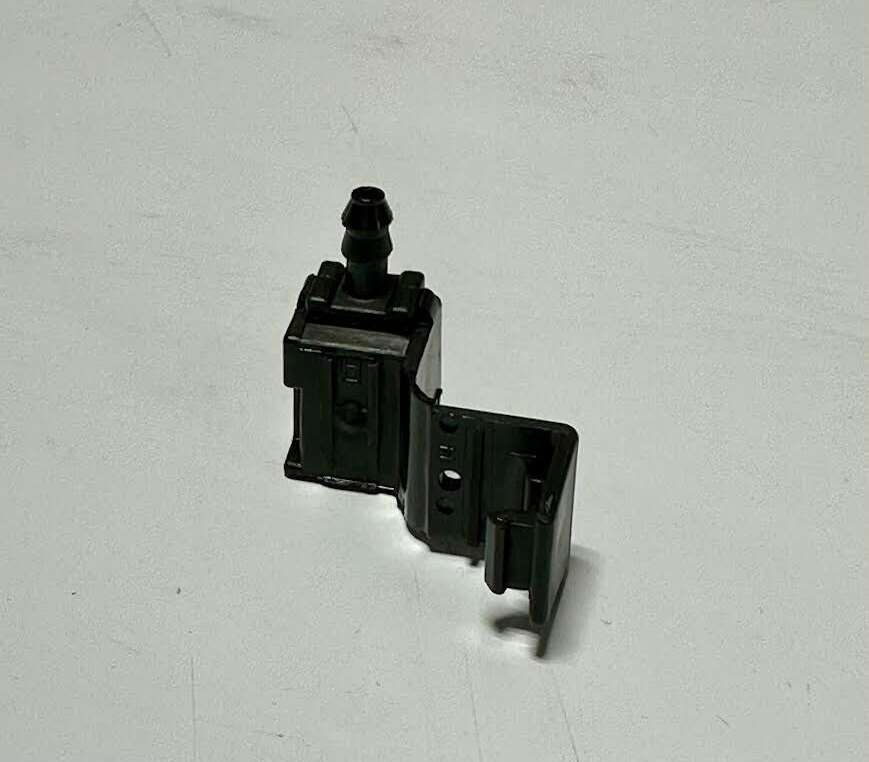 R23-6022 Genuine Paccar Windshield Wiper Nozzle OEM - New | eBay