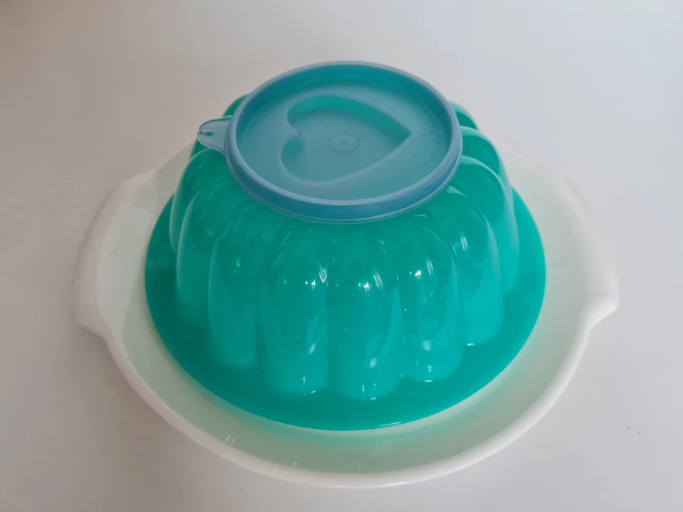 Tupperware Puddingform Prinz mit Unterteller Servierteller - Bild 2 von 4