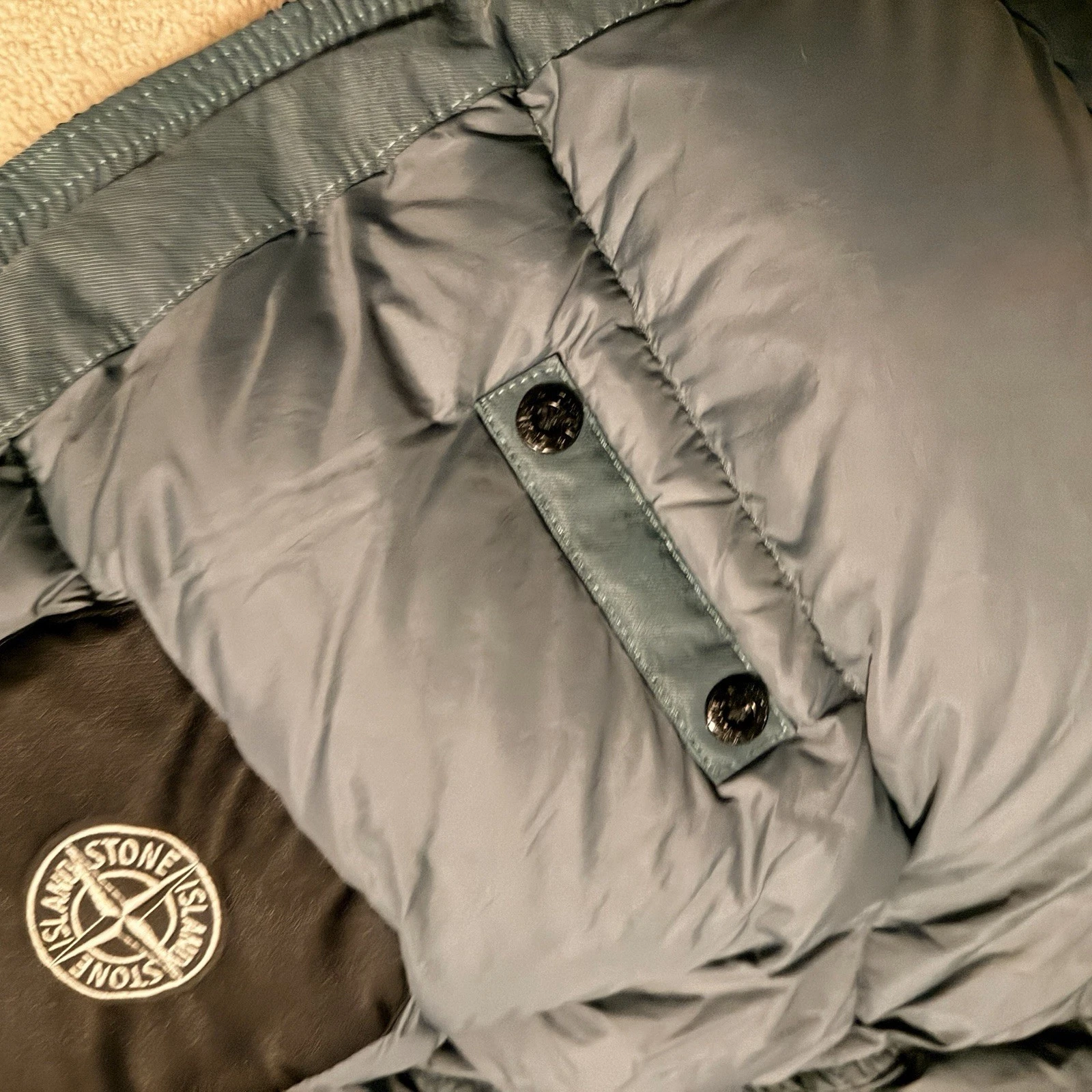 Stone Island Opaque Nylon Twill Down Jacket - Green - Size M - product detail image 8