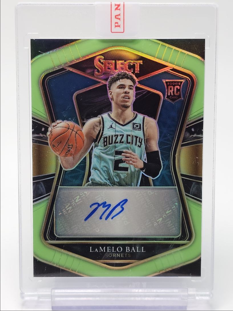 LAMELO BALL 2020-21 SELECT ROOKIE SIGNATURES NEON GREEN RC AUTO /99 Q2045