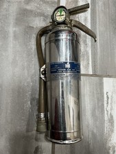 INTERNATIONAL HARVESTER Fire Extinguisher 5 LB Scout Unused Full