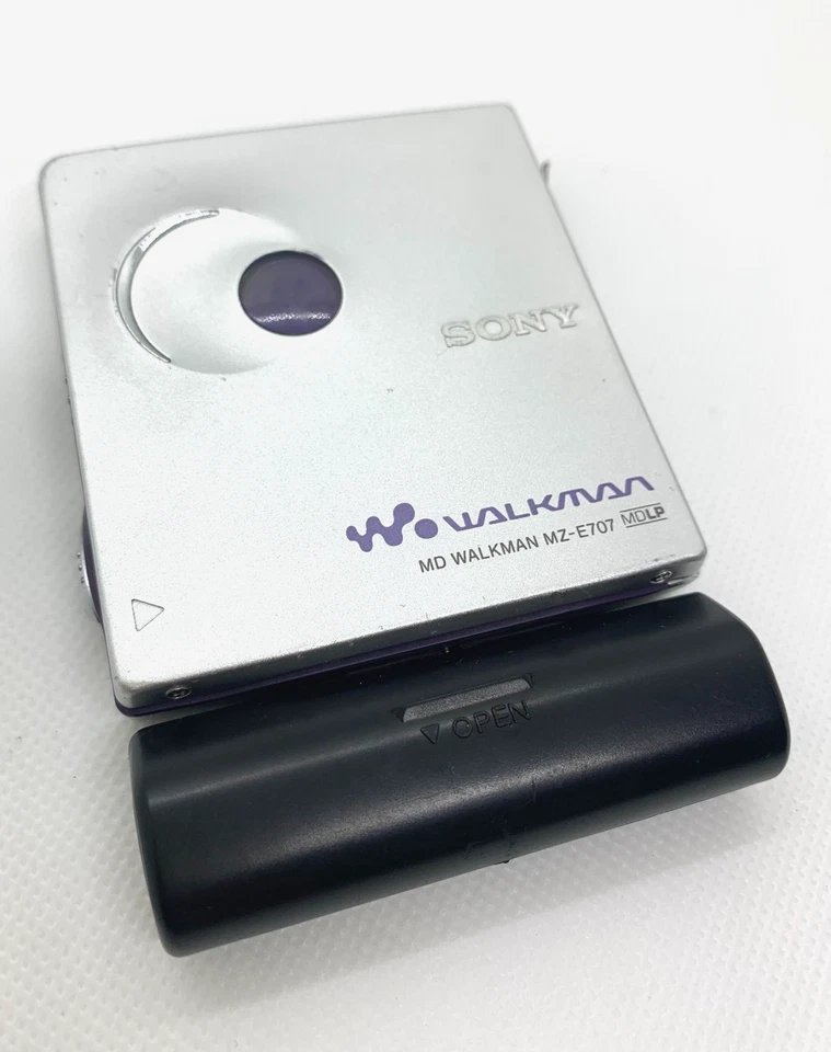 索尼 Walkman MZ-E707 银色 便携式 MD 迷你光盘 播放器 已测试并正常工作 — 第 2/4 张图片