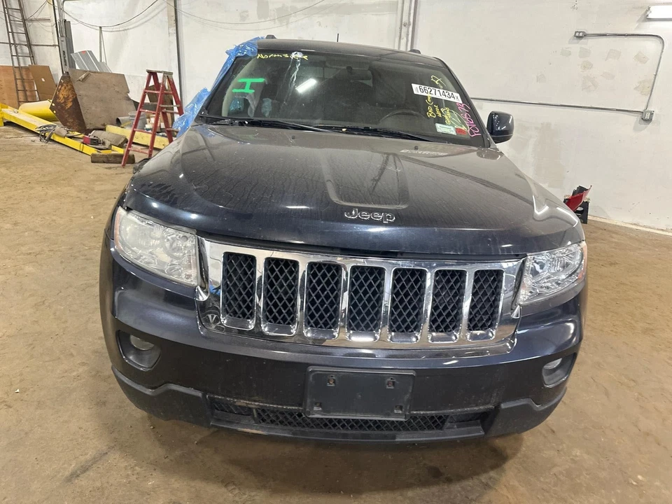 11 12 13 14 15 JEEP GRAND CHEROKEE Air Conditioning AC Compressor - Image 2 of 4