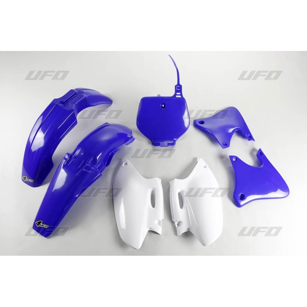 Plastiques UFO Yamaha YZF 400 98-99 pour supprimer les rayures et carénages cassés