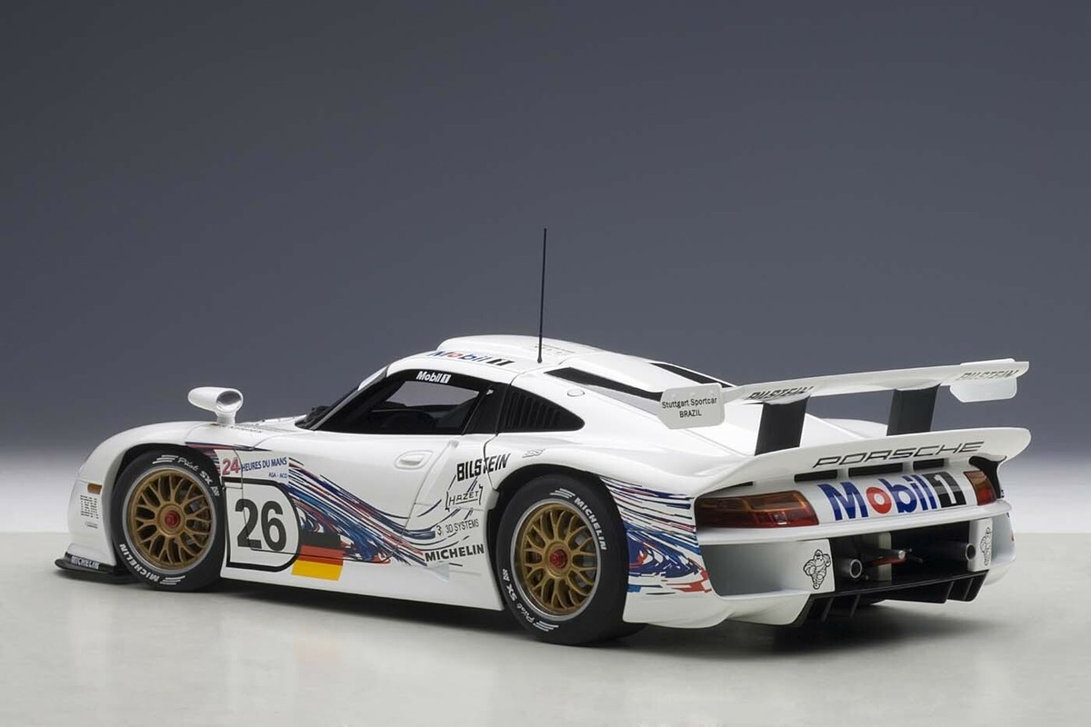 1997 PORSCHE 911 CARRERA GT1 24 HRS LeMANS #26 1:18 by AUTOart