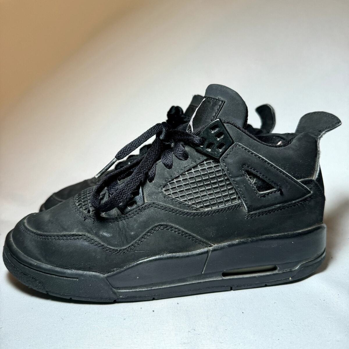Nike Air Jordan 4 Retro GS Black Cat 2006 Men's Shoes - Size Nike Air Jordan 4 Retro GS Black Cat 2006 Men's Shoes - Size