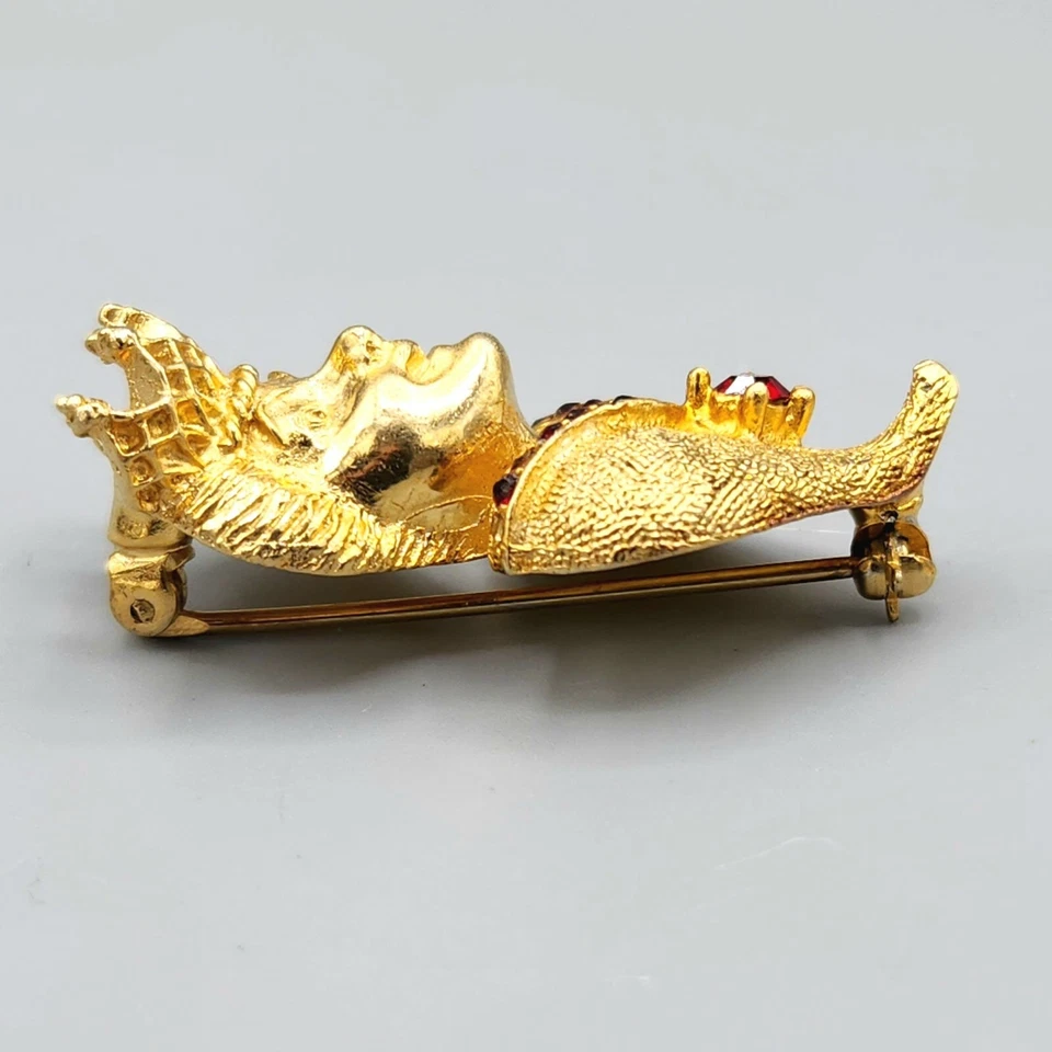 Broche Vintage Sin Firmar Florenza Reina de Corazones Figura Cristal Rojo Tono Dorado Foto 2 de 4